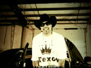 play video on iTunes