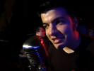 play video on iTunes