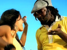 play video on iTunes
