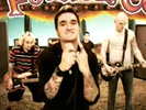 play video on iTunes