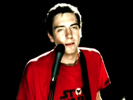 play video on iTunes