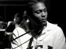 play video on iTunes