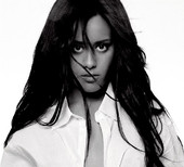 A 20 ans, Amel Bent