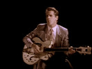 play video on iTunes
