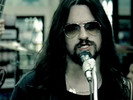 play video on iTunes