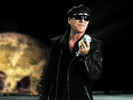 play video on iTunes