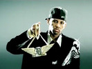 play video on iTunes