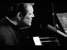 play video on iTunes